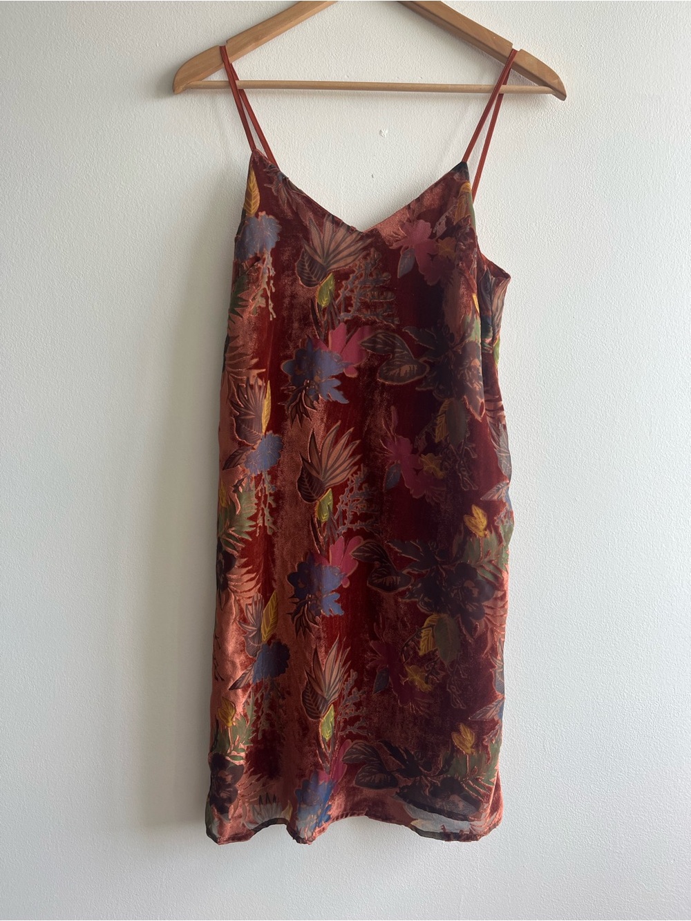 twik Floral Velvet Slip Dress Y2K Boho Spaghetti Strap Mini Dress Sz XS